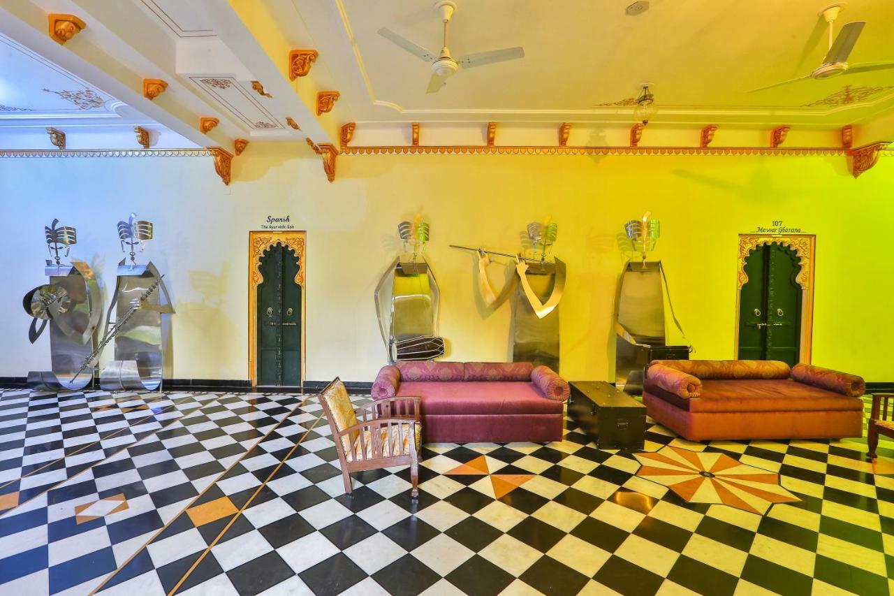 Hotel Jaisingh Garh By Innovating Hospitality Udaipur Room photo